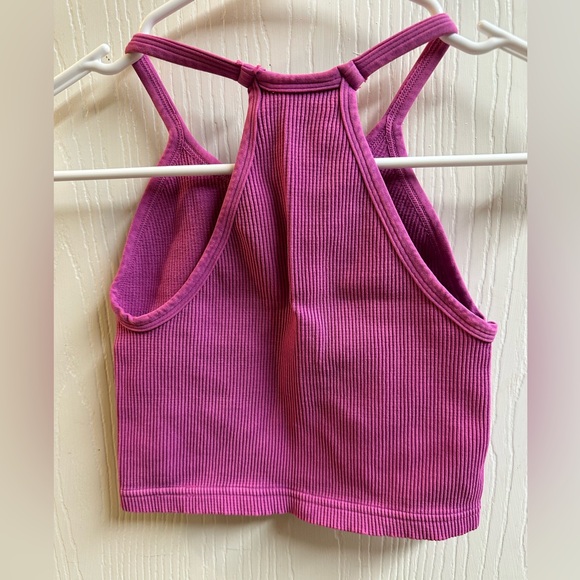 NWOT Happiness Runs Crop Tank - Picture 2 of 5